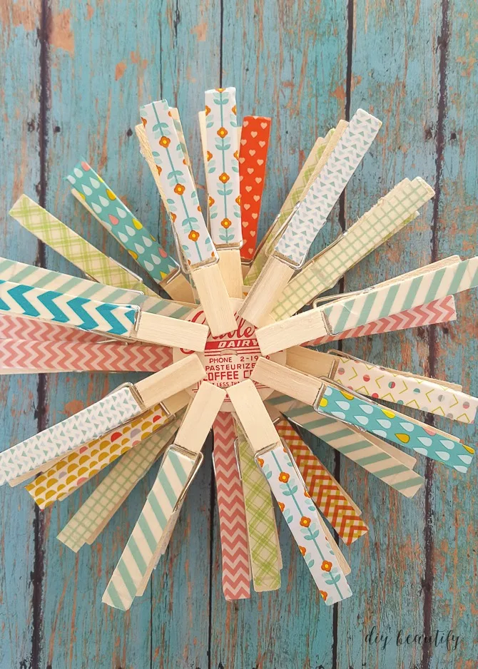 These washi tape snowflakes are so easy to put together and make a colorful statement! Get the tutorial at diy beautify!