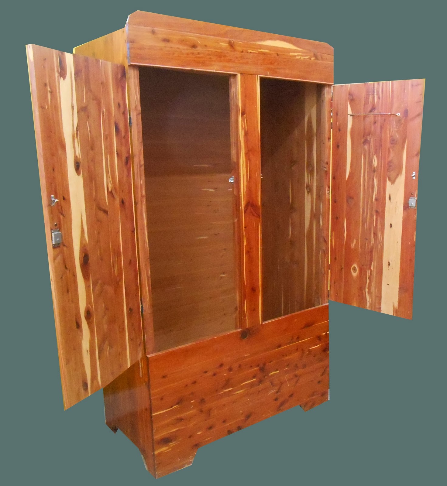 Uhuru Furniture & Collectibles Vintage Cedar Closet 175 SOLD