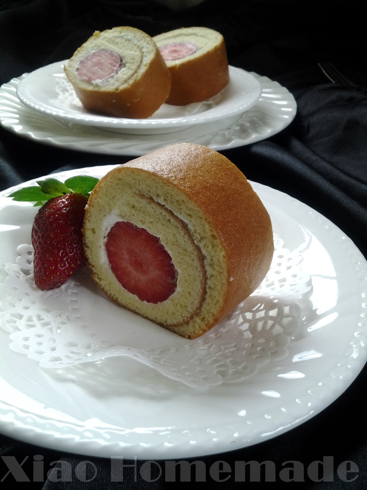 从零开始学烘培之新手蛋糕——草莓戚风蛋糕卷 - 哔哩哔哩