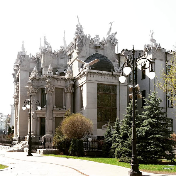 House with Chimaeras in Kiev designed by Horodetcki