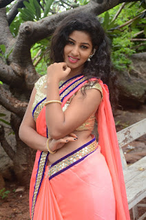 Actress pavani hot stills Actress pavani hot stills