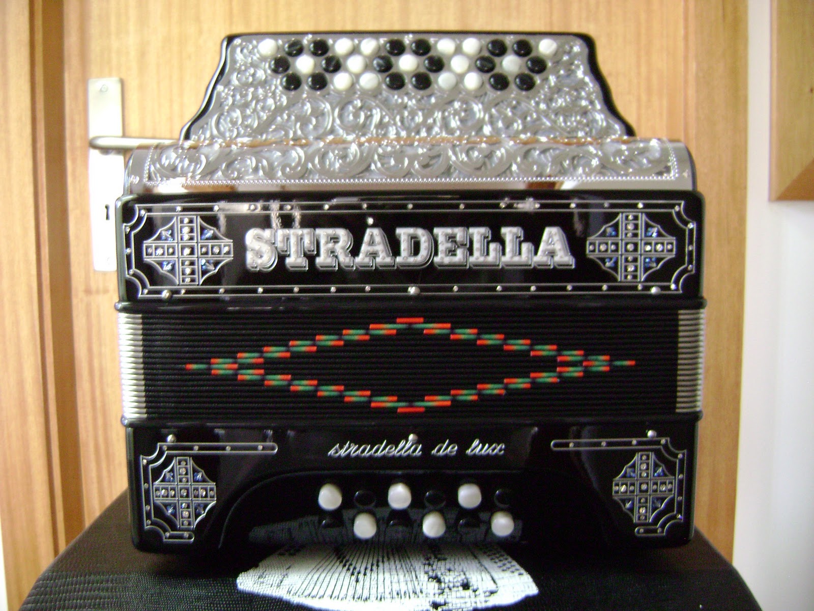 Concertinas STRADELLA Concertinas da famosa marca STRADELLA