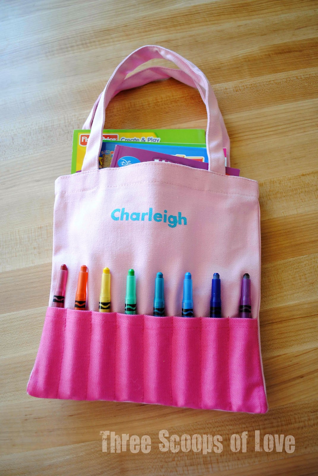 Three Scoops of Love: Easy Crayon Tote
