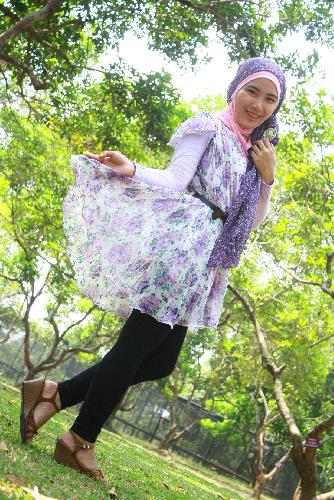 Jilbab Gaya Simpel - Hijaber Jawa Barat