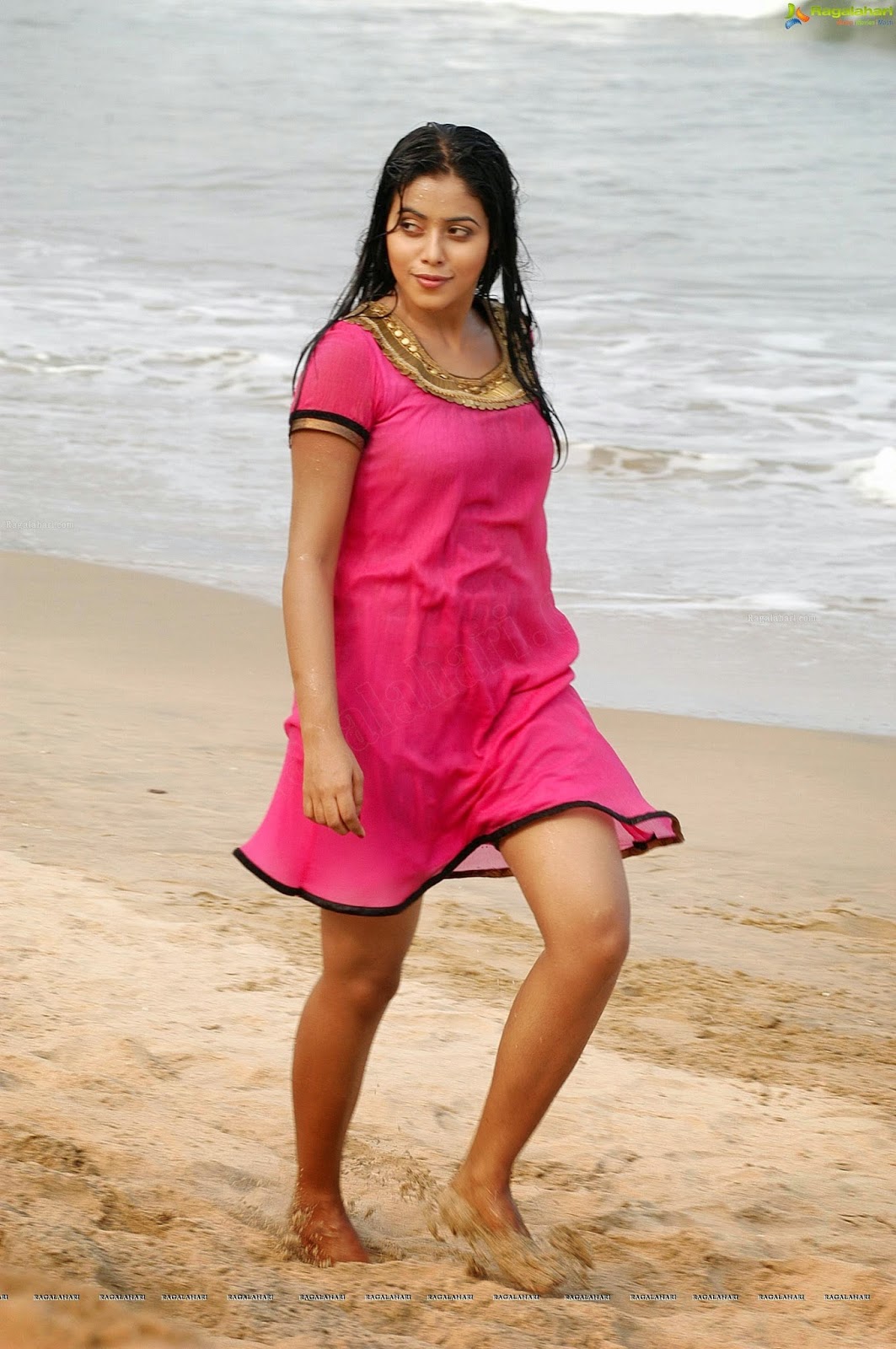 1063px x 1600px - Poorna Tamil Actress Hot and Sexy Photos | Shamna Kasim (Poorna ...