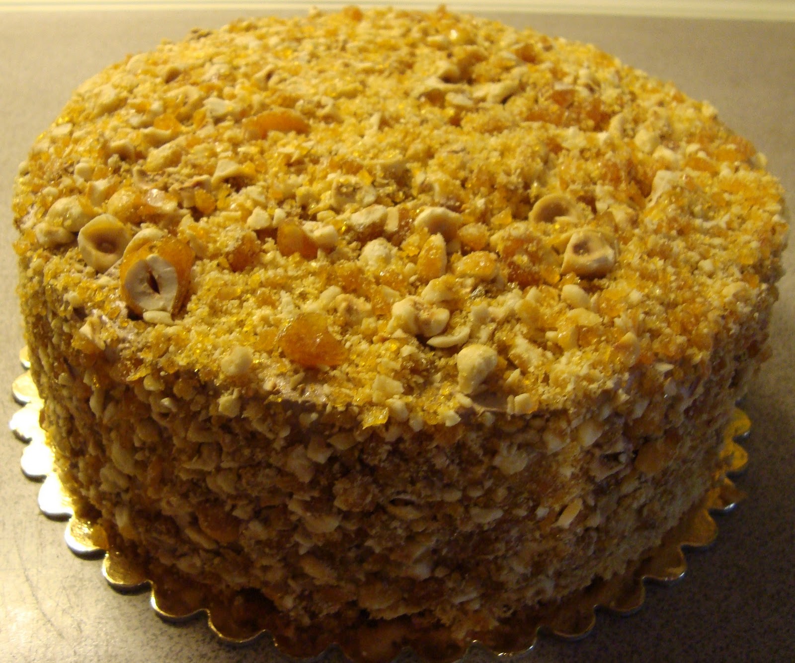 TATLI DÜNYAM Krokanlı Pasta