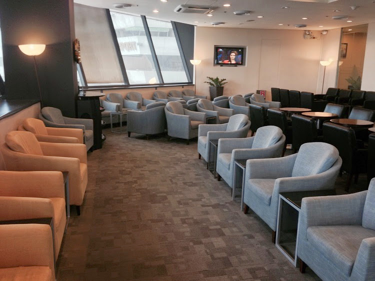 Review Singapore Airlines Silver Kris Lounge, NAIA Terminal 1 (MNL)
