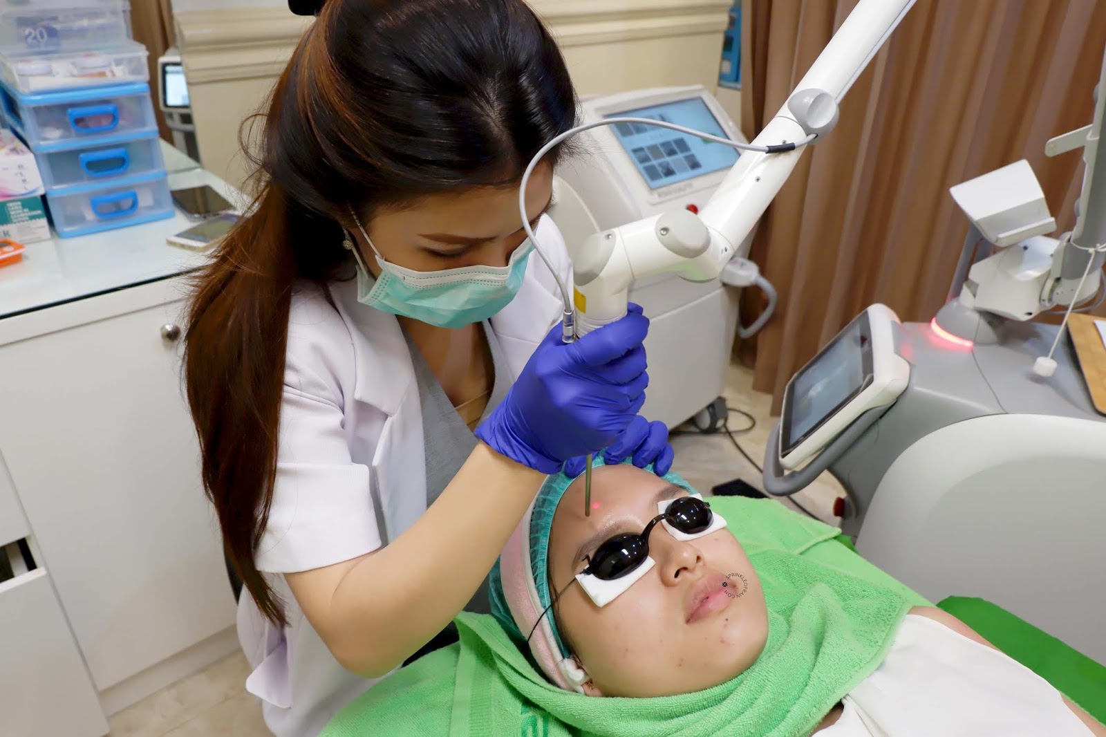 [REVIEW] Treatment Photo Facial Acne di ZAP Clinic Sprinkle of Rain