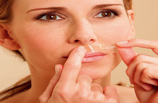 اسباب ظهور الشعر الزائد على الذقن والجسم عند المرأة 