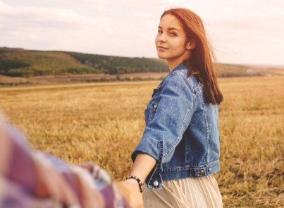 8 Arti Mimpi Bertemu Pacar Seribu Mimpi