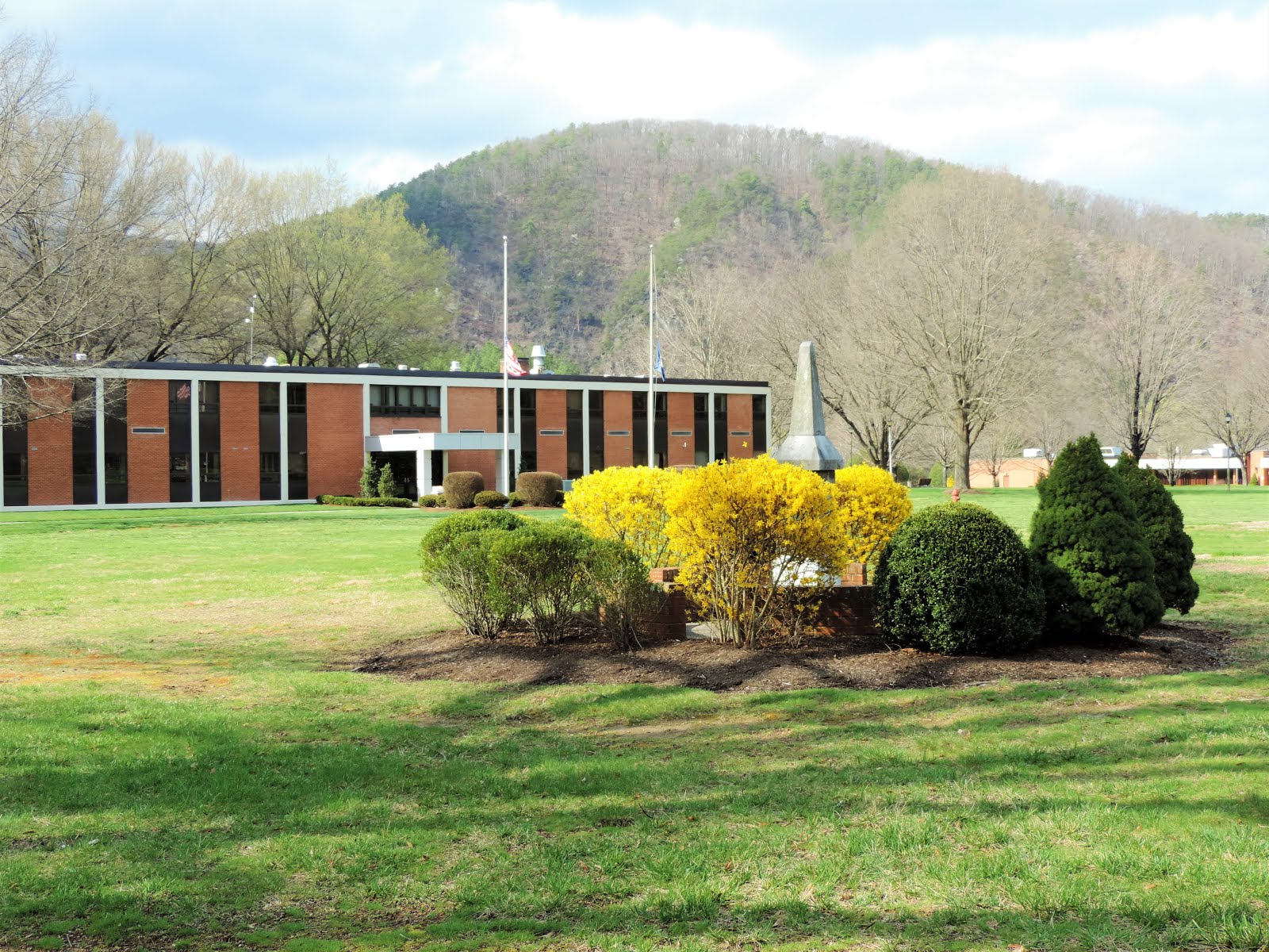 Sister On The Go TOURE DE CLIFTON VA Part III Another