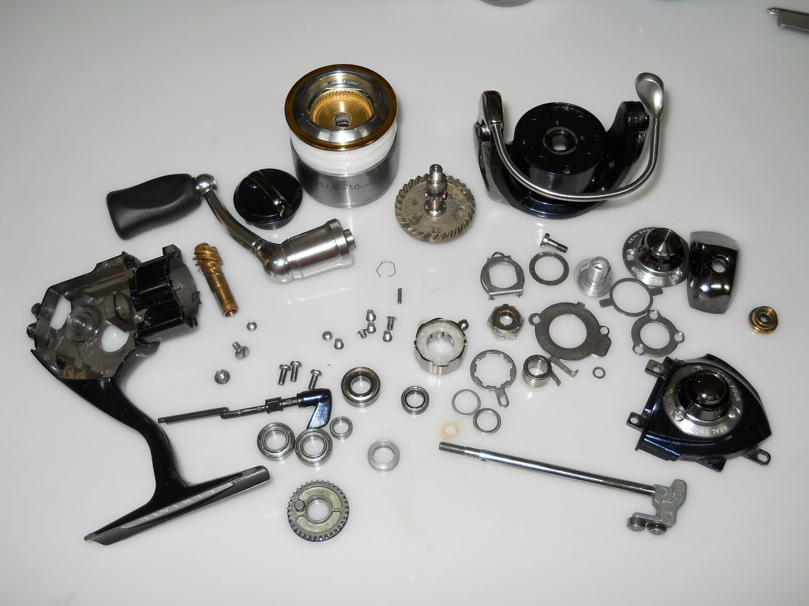 Daiwa Certate 2000 Xeno Reels Service And Repair