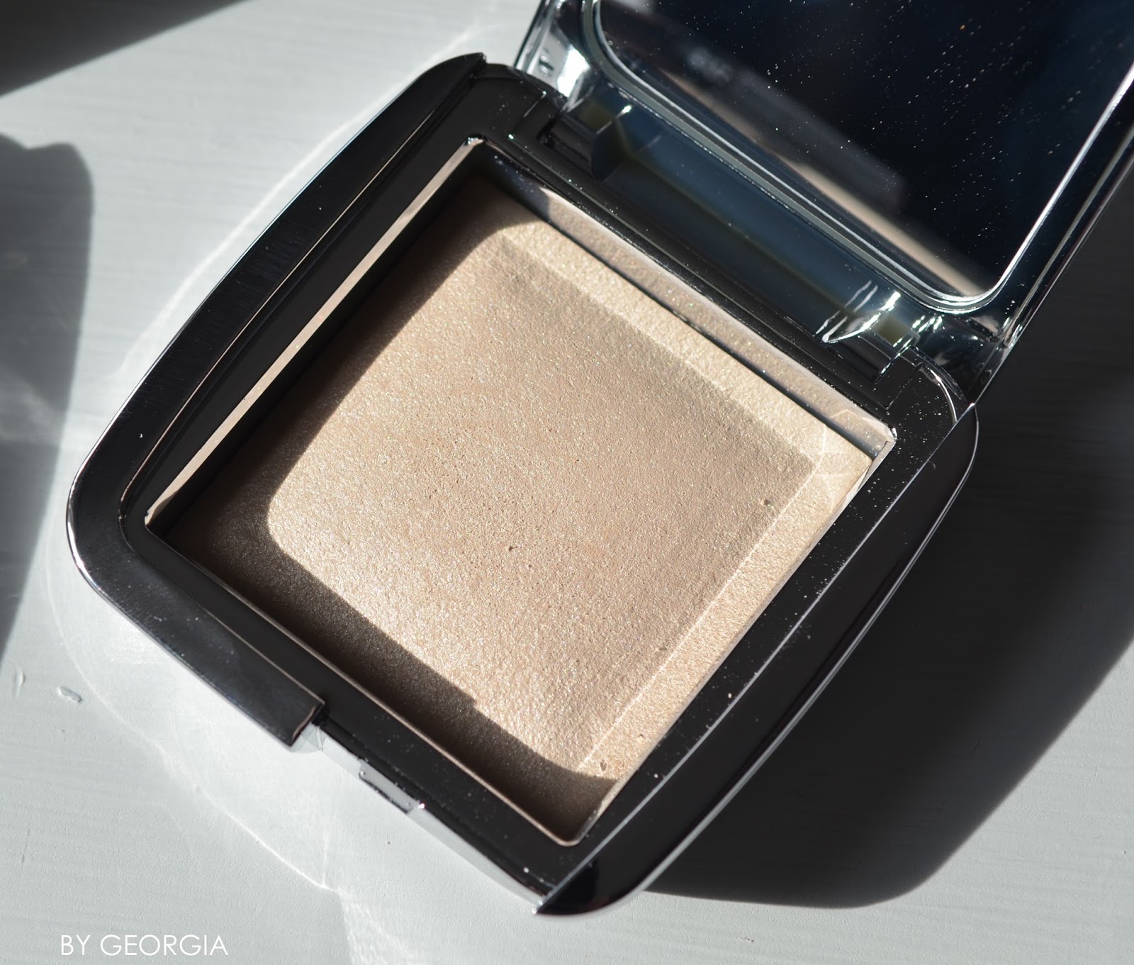 Hourglass Ambient Strobe Lighting Powder Highlighters Photos