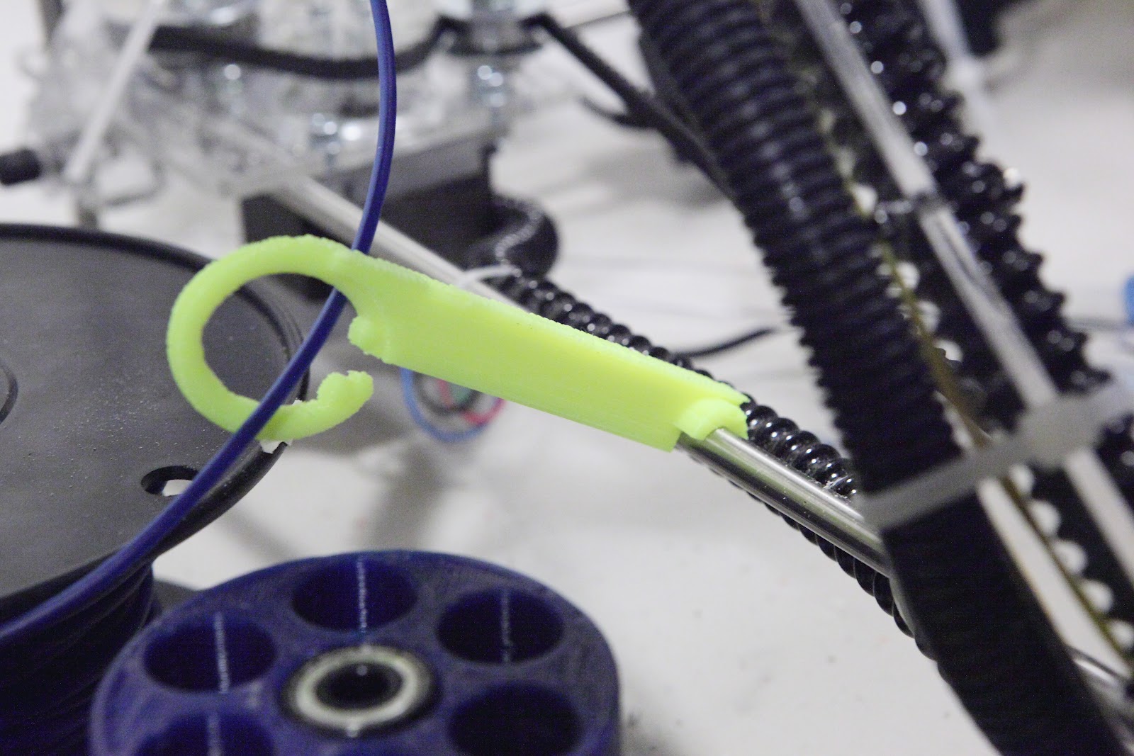 3D Printer Users: A Horizontal Filament Spool System