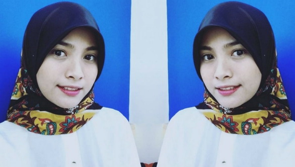 Acha Septriasa Berhijab