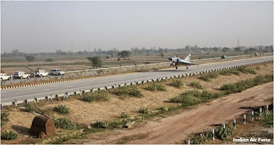 IAF tested fighter plane landing near Mathura on Agra Delhi Yamuna Expressway