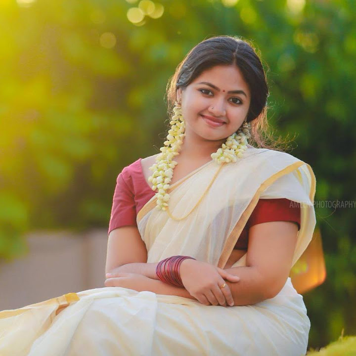 Shaalin Zoya in Saree