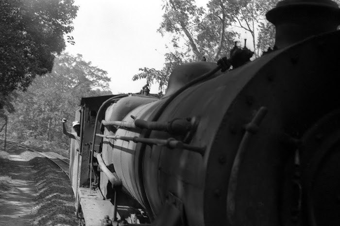 Mysore, Mysuru, Karnataka, locomotive Tata, © L. Gigout, 1990