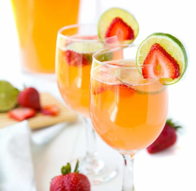 Citrus Strawberry Mocktail #drinks #cocktail