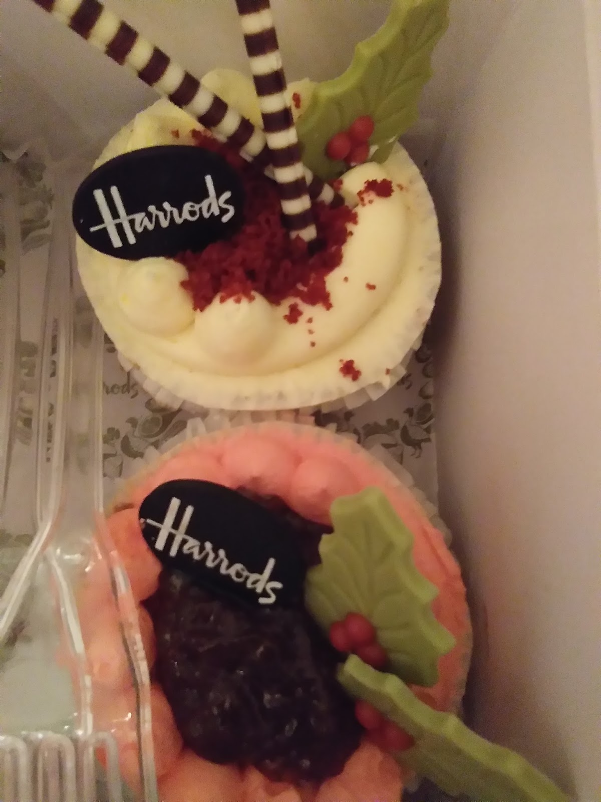 Blog Aimi Rosli Mencipta "Red Velvet" Semerah Cinta Kita