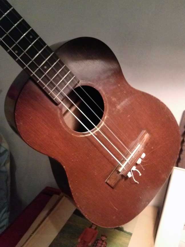 Fix It Up AFS Favilla Baritone Uke Repair work needed