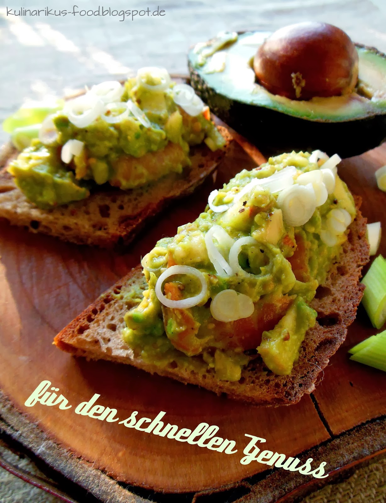 Kulinarikus: Für den kleinen und schnellen Hunger: Avocadoaufstrich mit ...