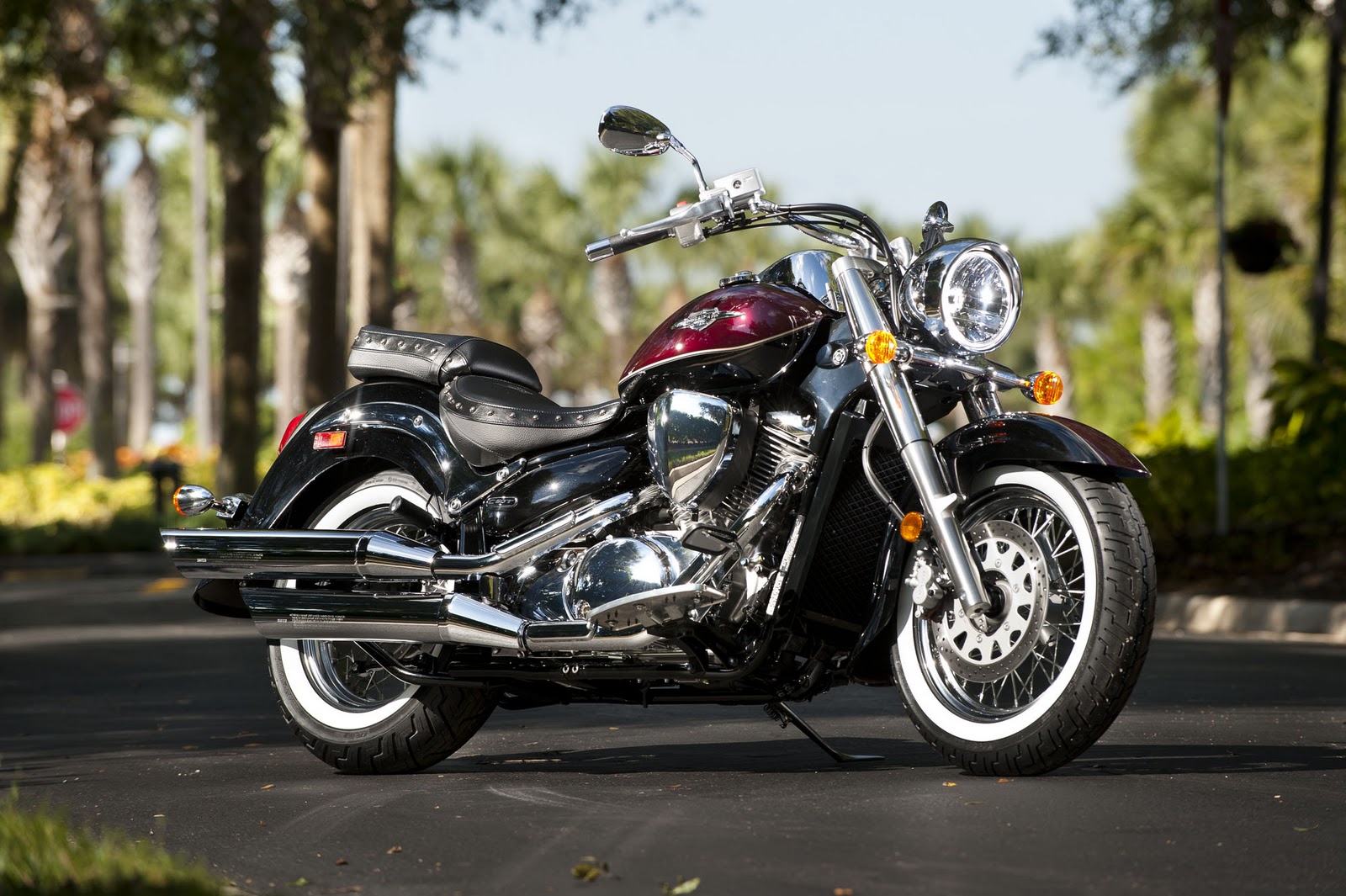 2012 Suzuki Boulevard C50T Classic Touring and Boulevard C50T Classic