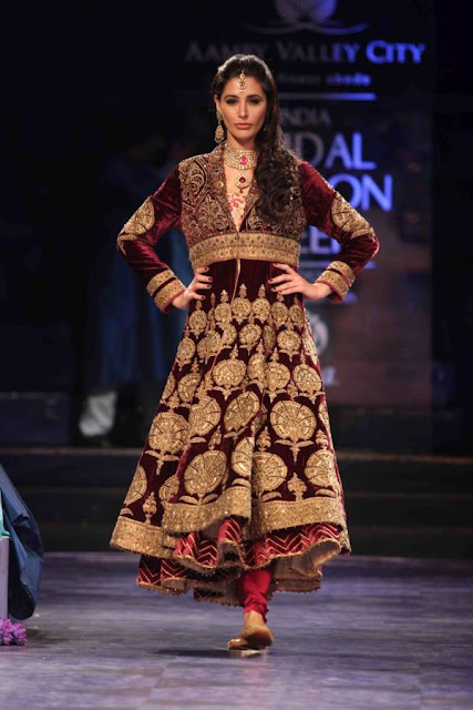 Nargis Fakhri at Aamby Valley India Bridal Fashion Week 2012 Grand Finale