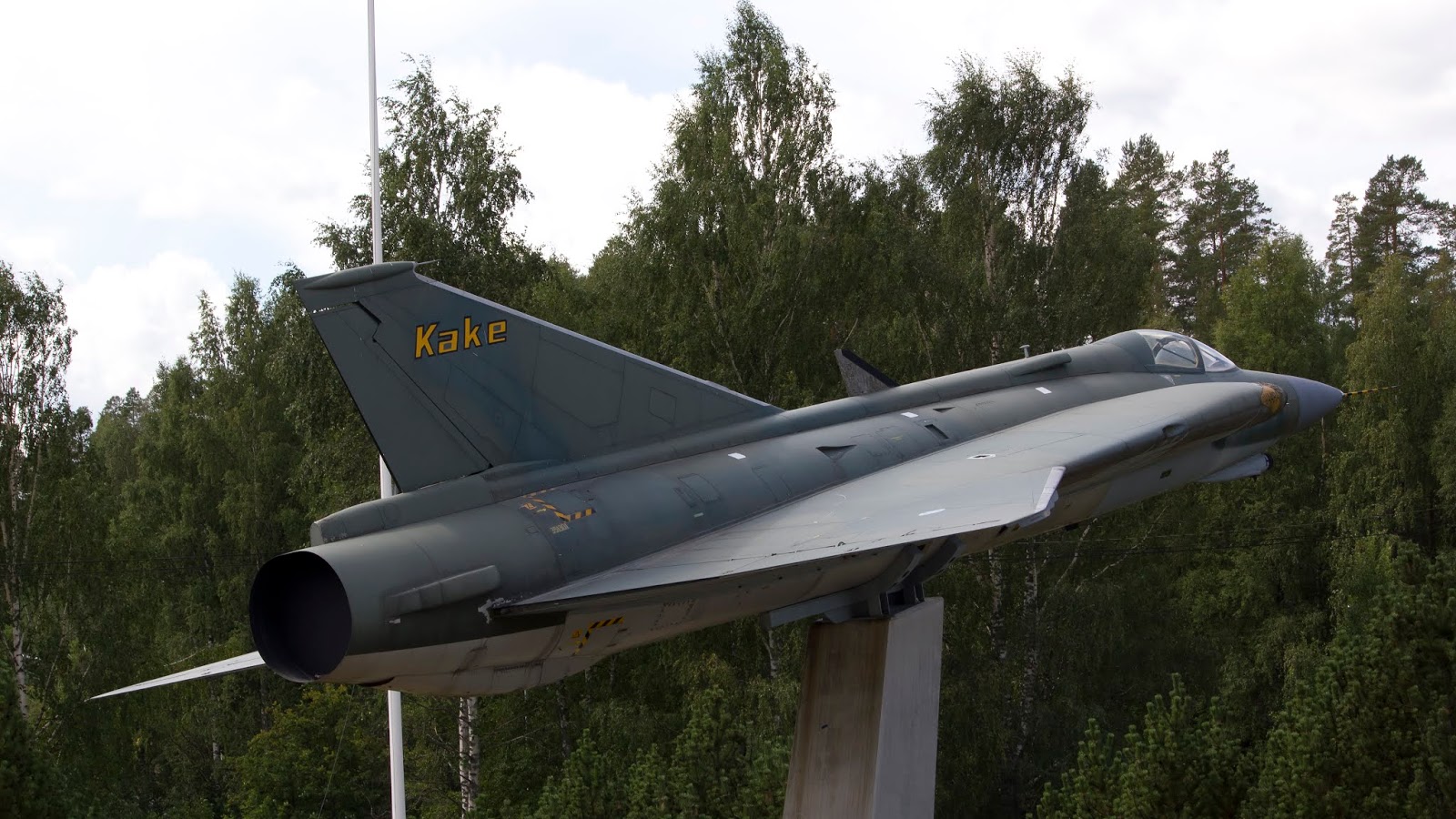 wade's military models Saab Draken 35S DK201 Finnish Air Force photos