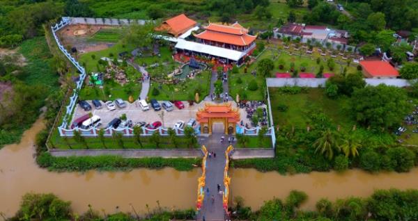 đền thờ tổ 100 tỷ của NSƯT Hoài Linh