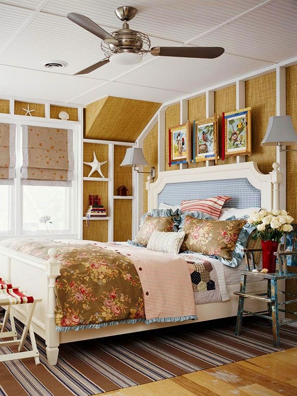 Bedroom Decorated with Beach Theme