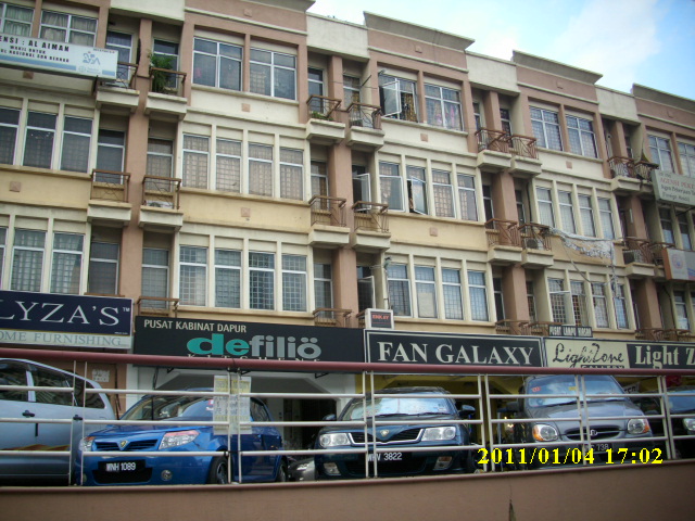 Ejen Hartanah Satu Malaysia Apartment Kedai di Centre Point, Batu