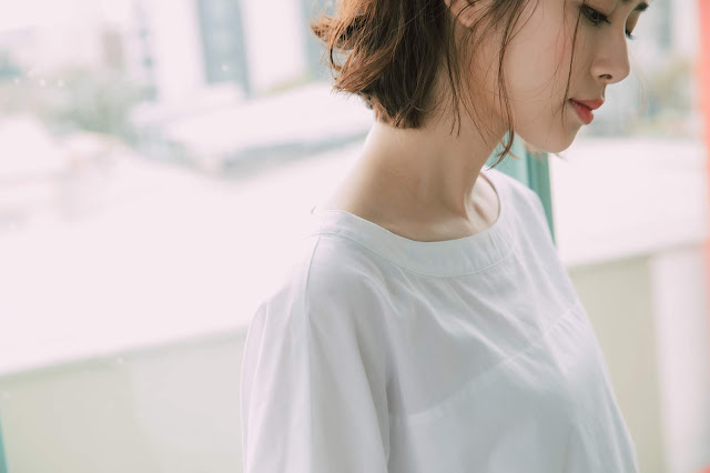 夢之河短袖上衣-白光