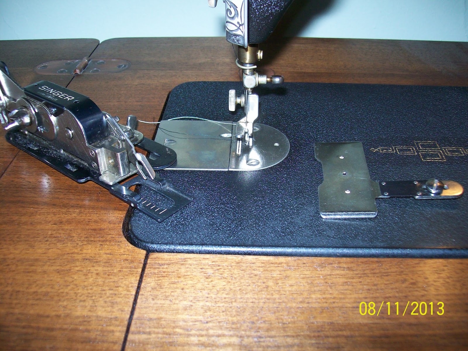 Seam Ripper Joe...and his Sewing Machine Singers "Incredible