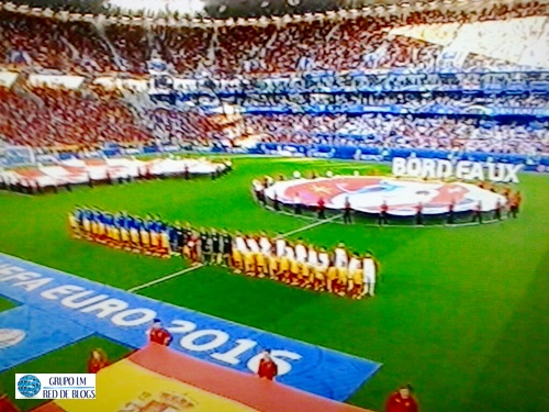 PRESENTACIÓN EQUIPOS PRESENTACIÓN EQUIPOS