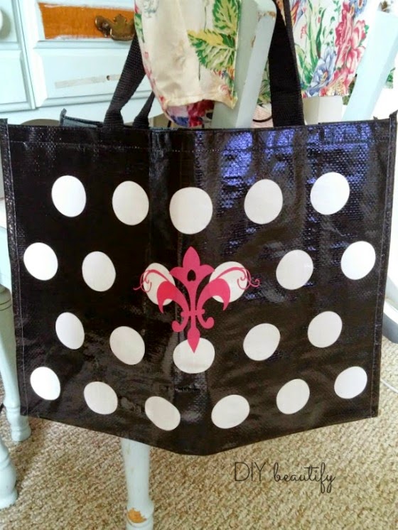Personalize a Dollar Store Shopping Bag DIY Beautify Creating