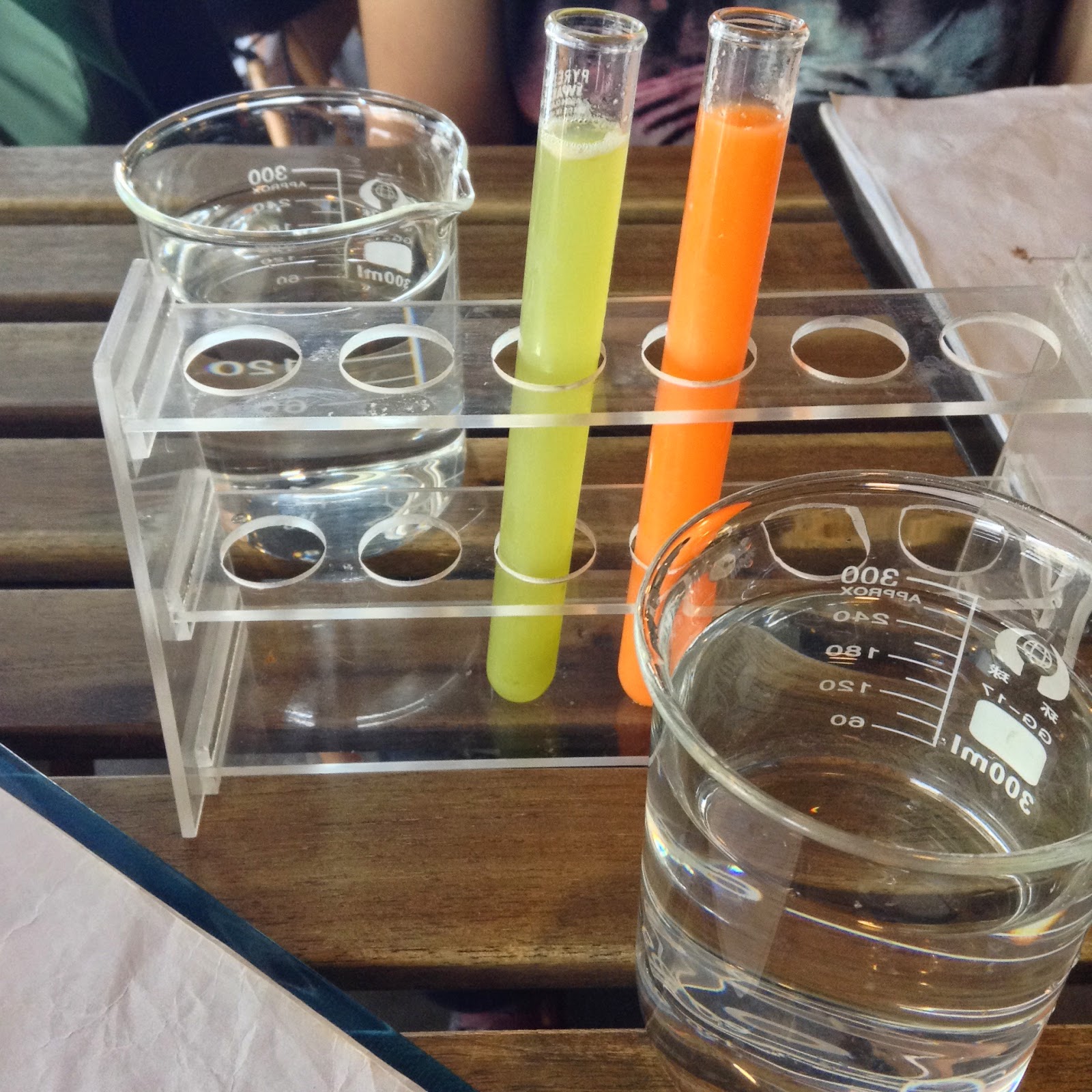 Mini food adventures Fresh Fruits Lab (FFL)