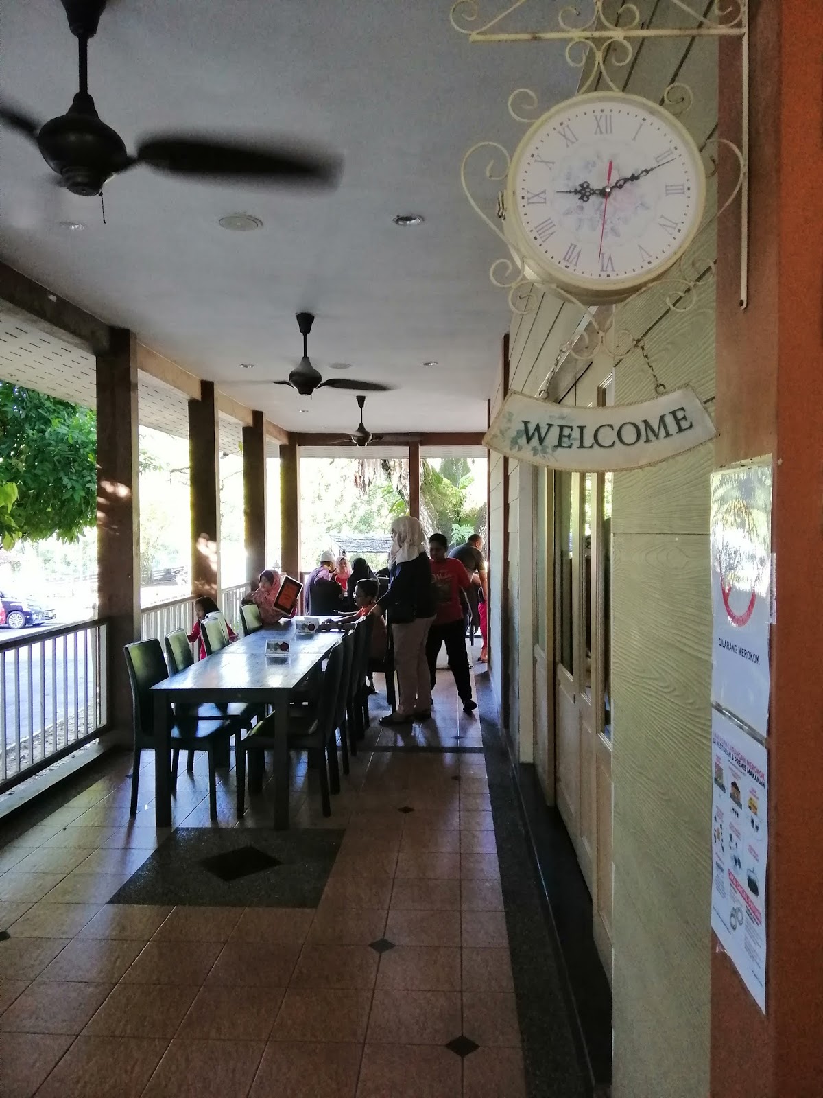 Hari hari yang ku lalui... Bersantai di Kama Lodge, Taiping