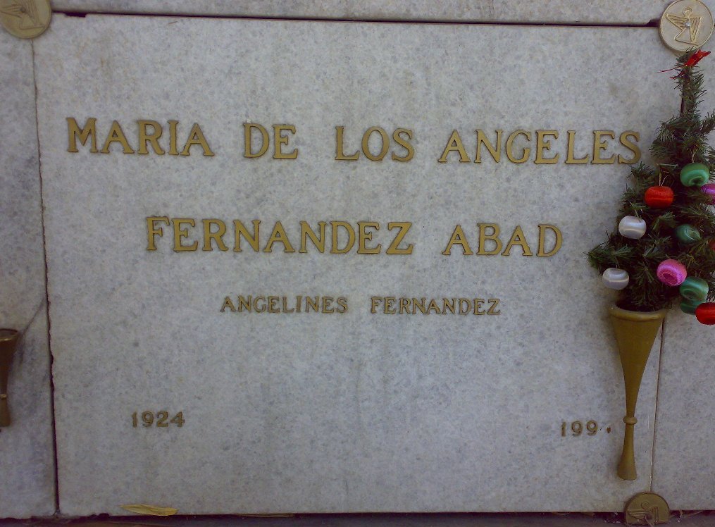 Tumba Bruja del 71 TUMBAS DE FAMOSOS