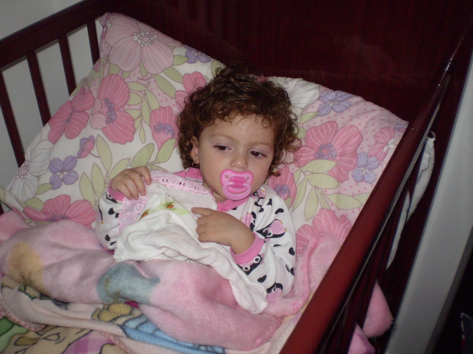 Anna Laura & Ana Lívia: Agosto 2011