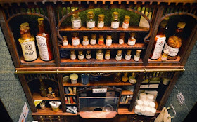 07-Apothecary-details-AnonyMouse-www-designstack-co