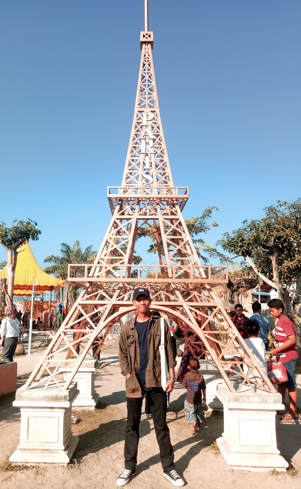 Travel: Taman Miniatur Dunia Dogi Park Waterboom Indrapura