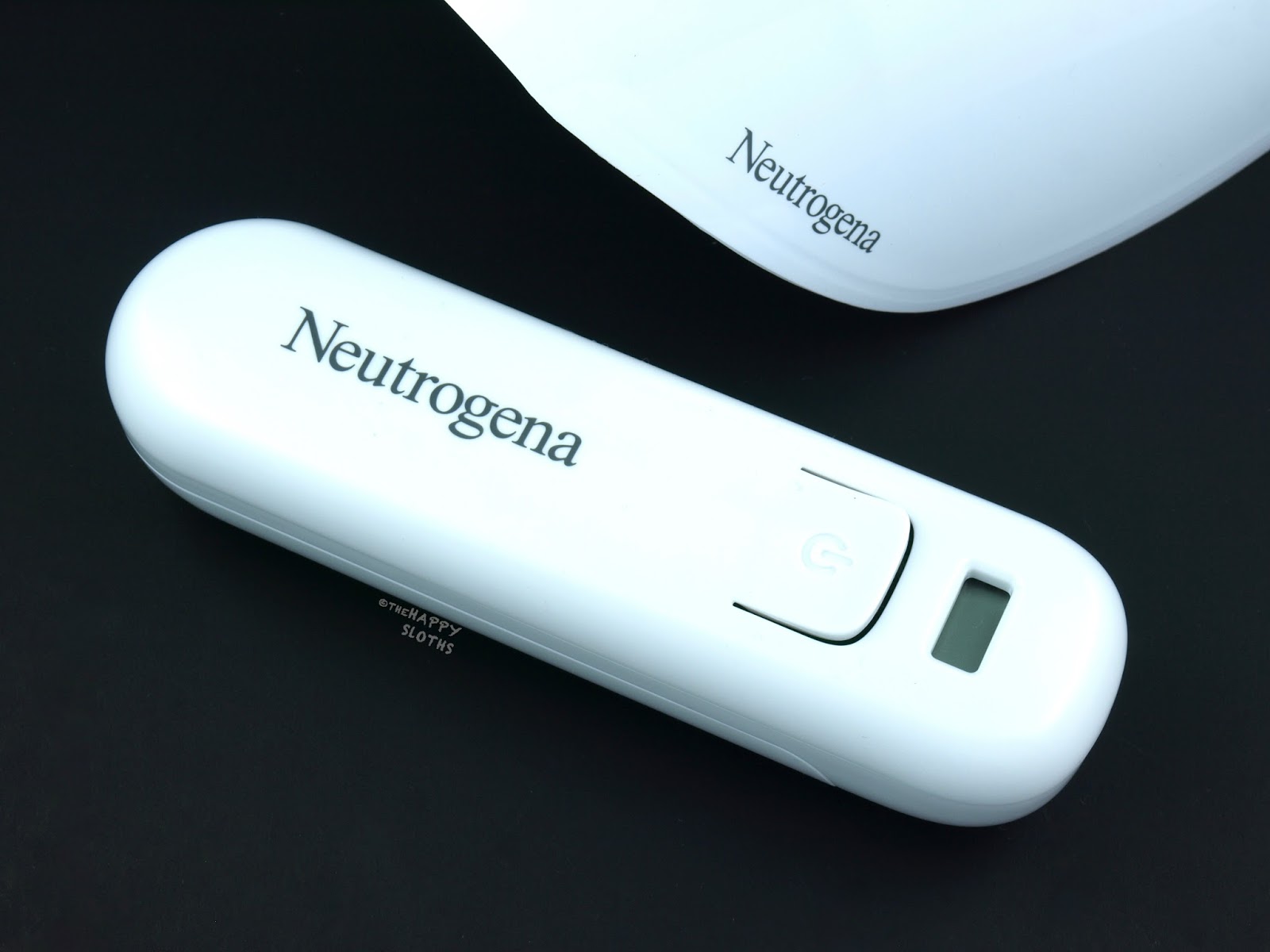 Beauty + Tech Neutrogena Light Therapy Acne Mask Review The Happy