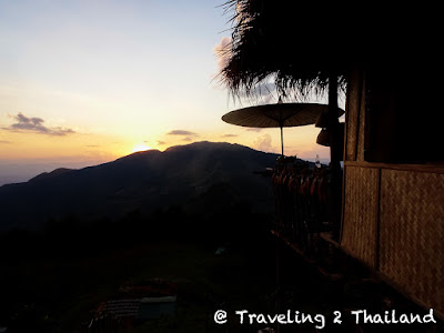 Sunset at Baan Suan Doi Phiang Pui Farm & Homestay Ban Sakad, North Thailand Accommodation in Thailand by Traveling 2 Thailand
