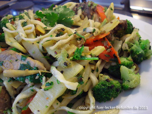 Für lecker! befunden: Chow mein - Chinesisches Nudelgericht