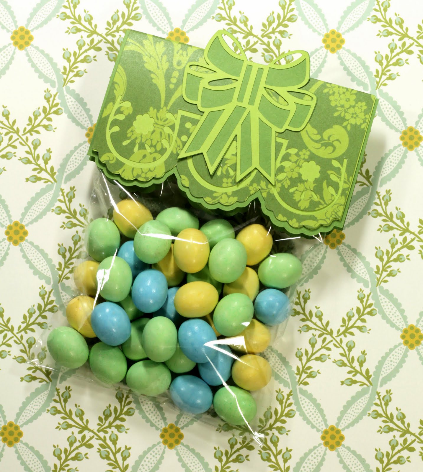 The Paper Boutique Anna Griffin Ribbons and Bows Cricut Cartridge