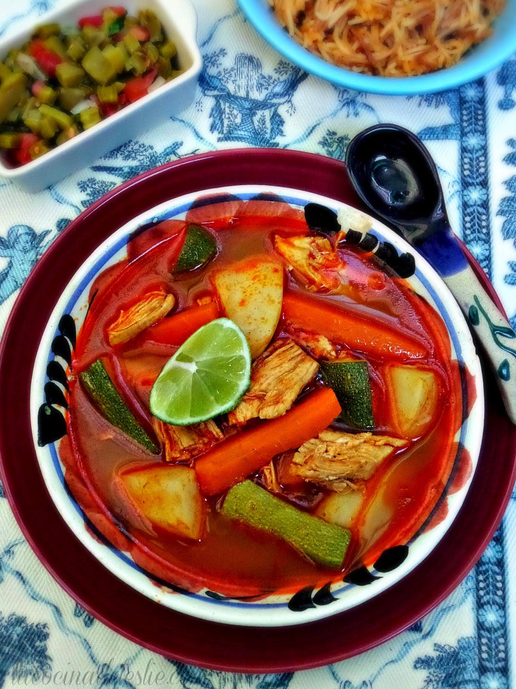 Mole de Olla (Spicy Mexican Chicken Soup) - lacocinadeleslie.com