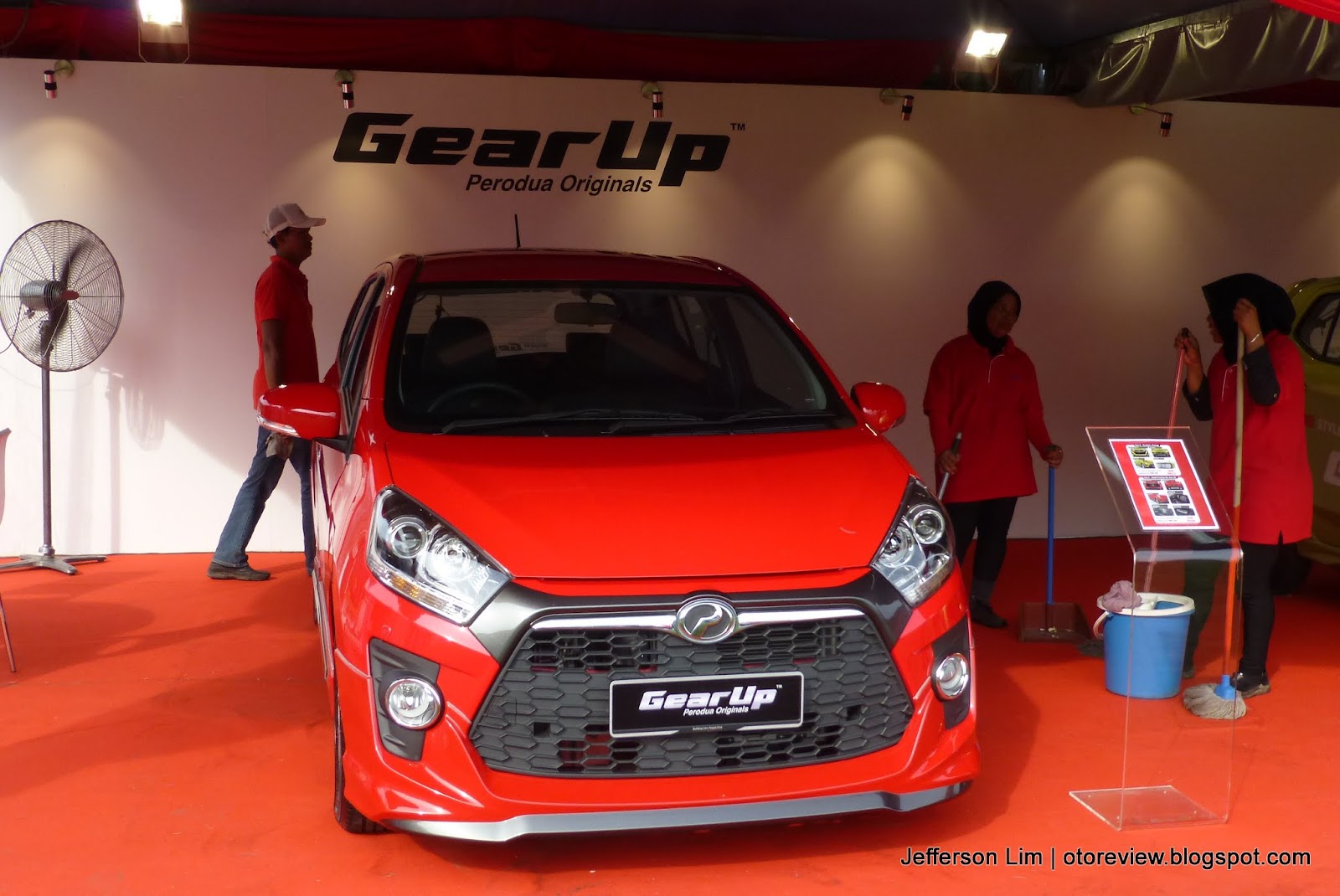 OTOREVIEW.MY - "otomobil" review: MYVI 10th Anniversary 