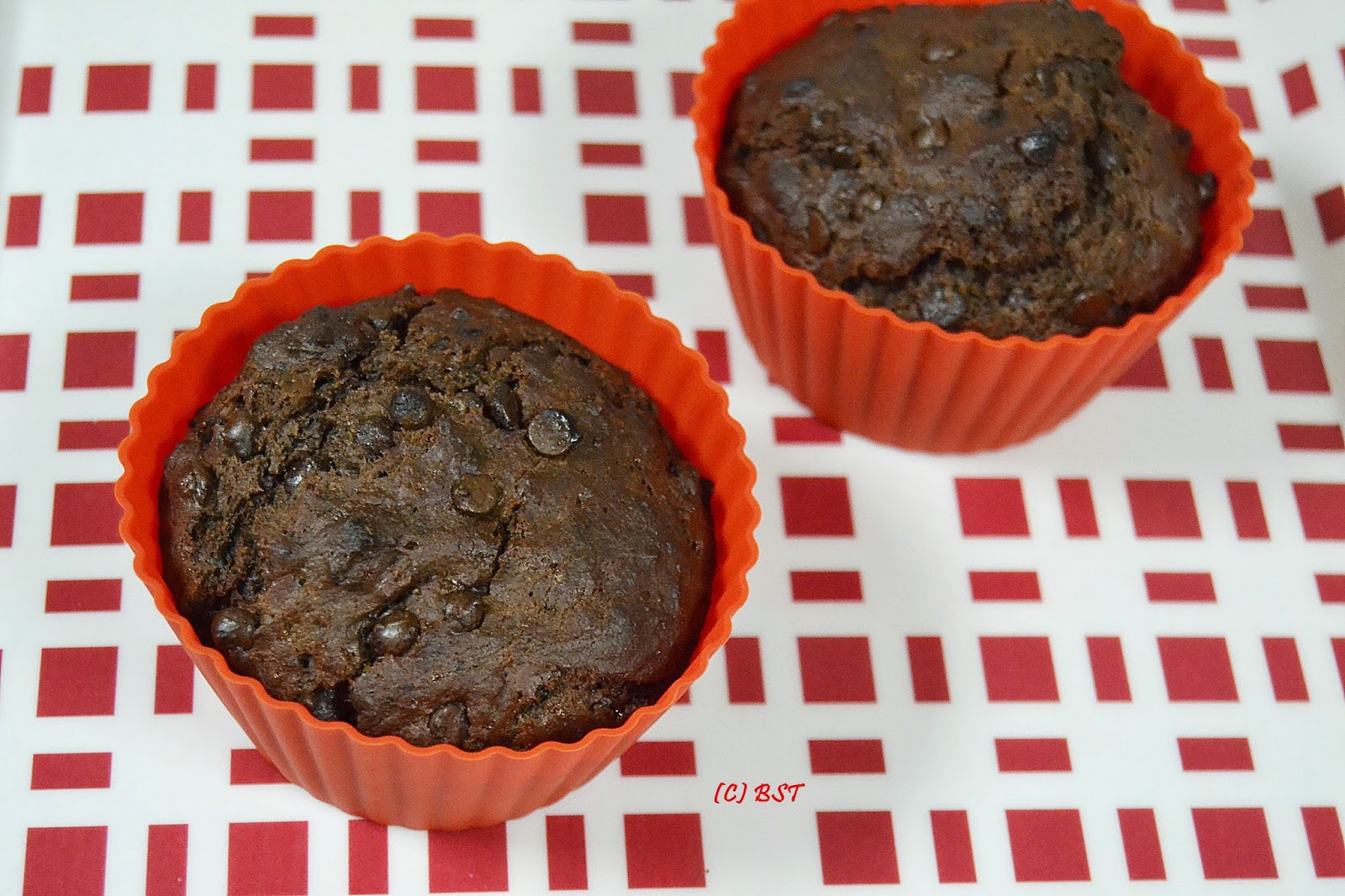 The Big Sweet Tooth Moist Chocolate Muffins