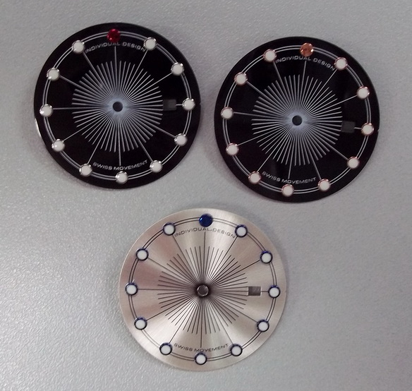 Inside Individual Design Dials with Round Hour Markers
